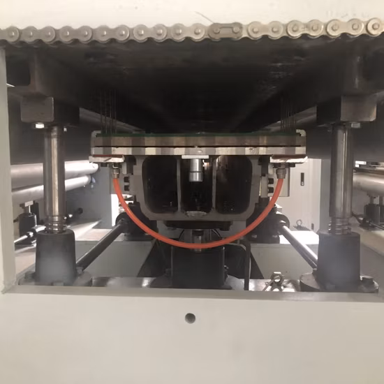 Macchina per feltro non tessuto per moquette non tessuta/geotessile/agugliatura per interni automobilistici che realizza una linea di produzione